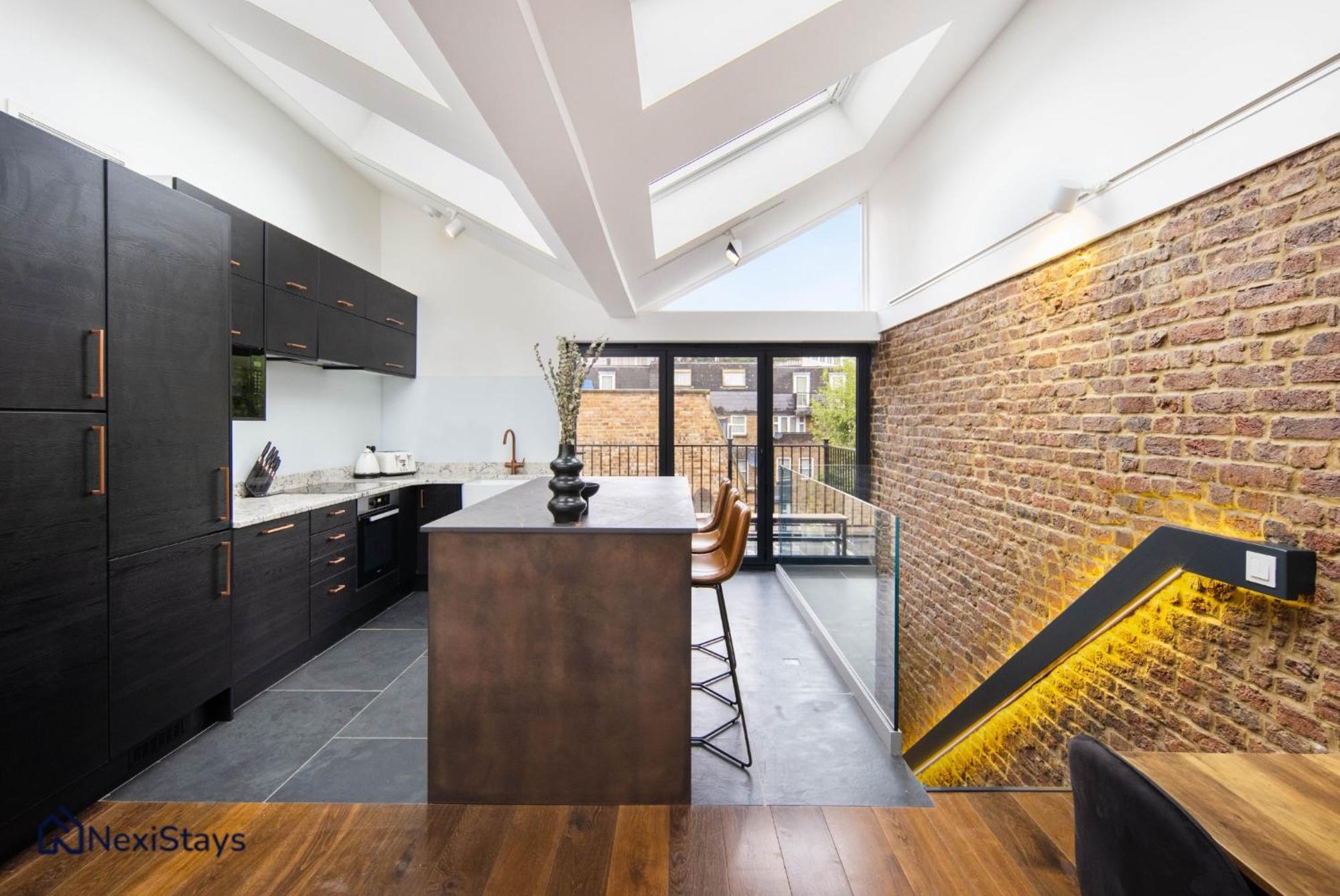 1 Min Walk To Euston Station, Modern Townhouse Apartman London Kültér fotó