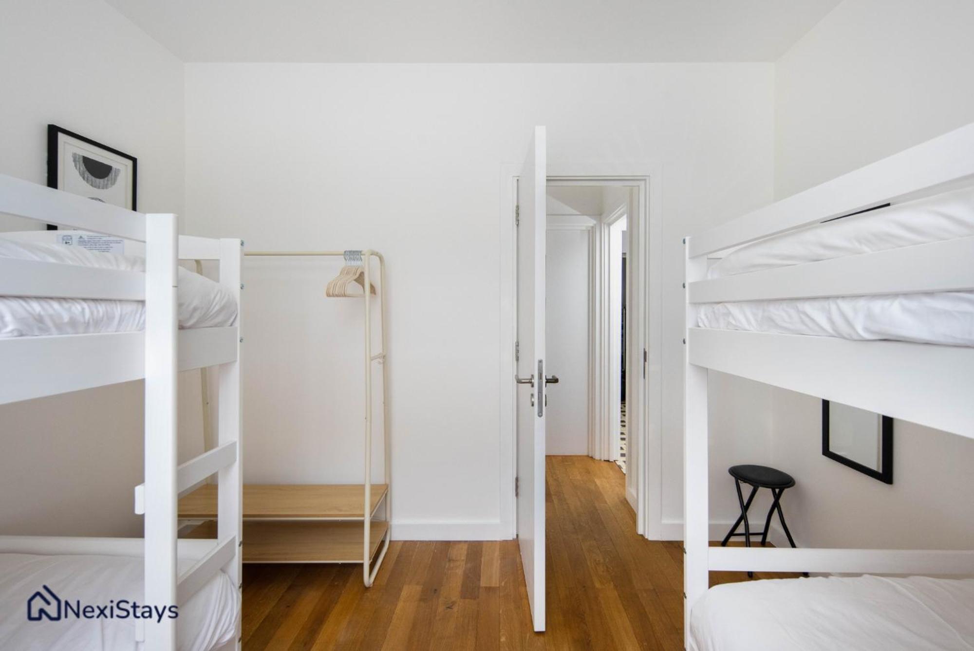 1 Min Walk To Euston Station, Modern Townhouse Apartman London Kültér fotó