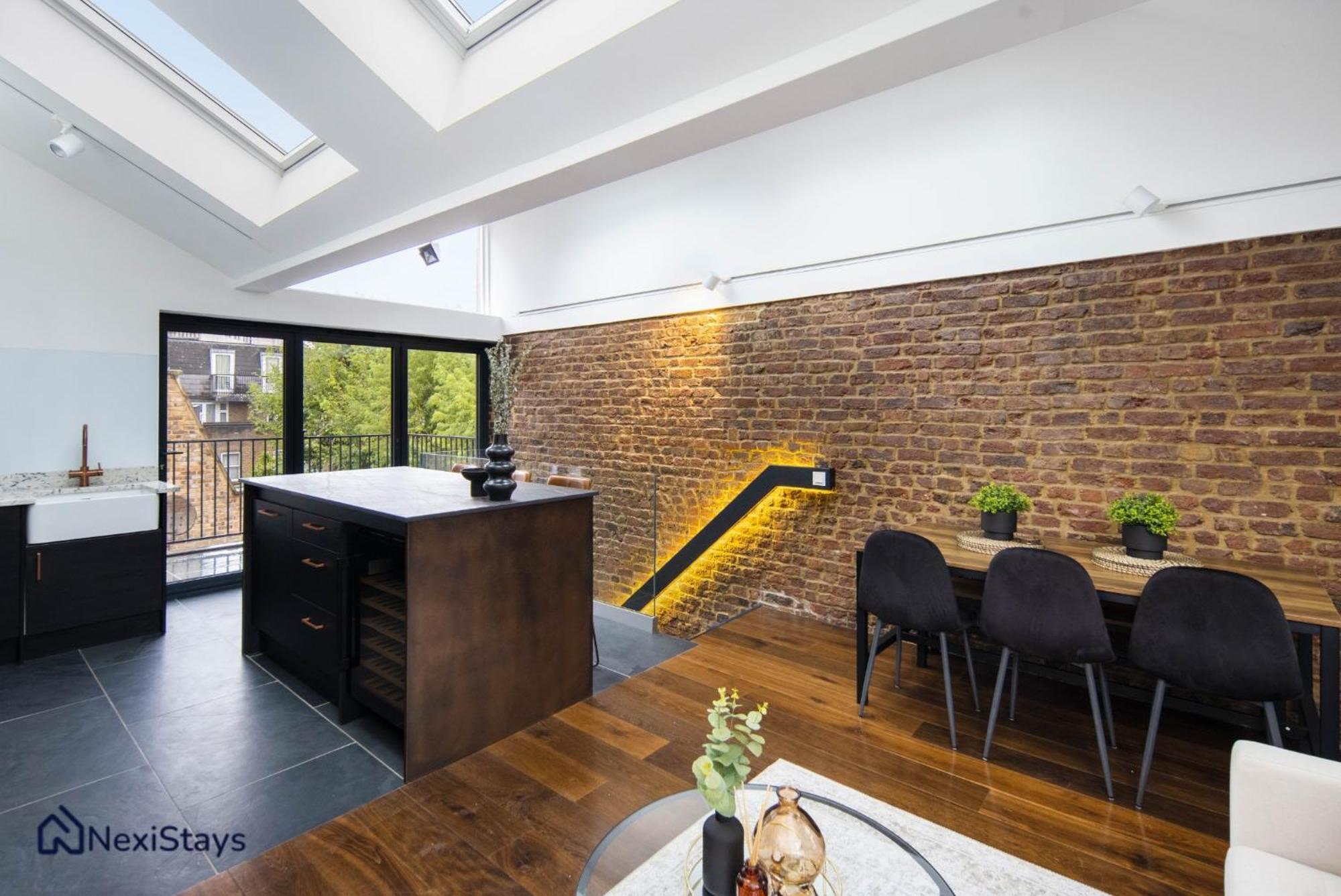 1 Min Walk To Euston Station, Modern Townhouse Apartman London Kültér fotó